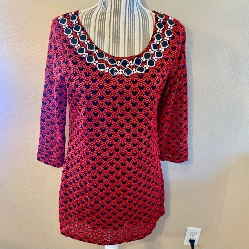 La Vanya Tunic Top Large Embroidered Lace Red Black Beaded Embellishments Classy